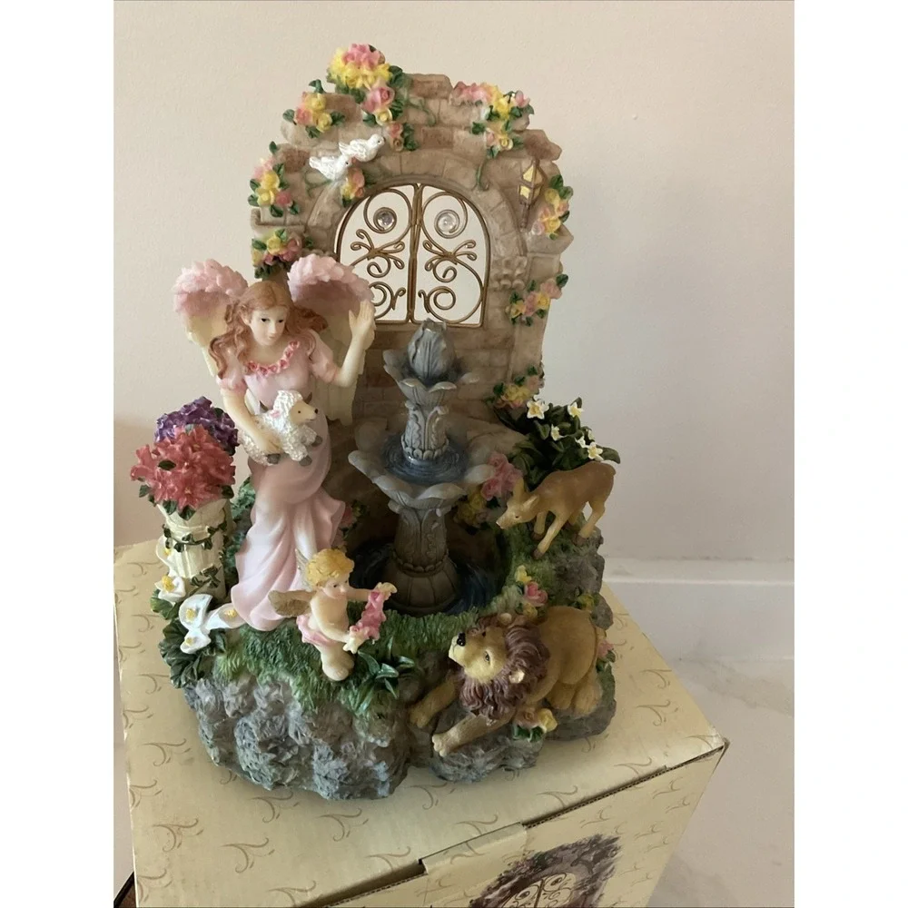 Classic Treasures Musical Angel Lion Lamb Water Fountain Everything is Beautiful
